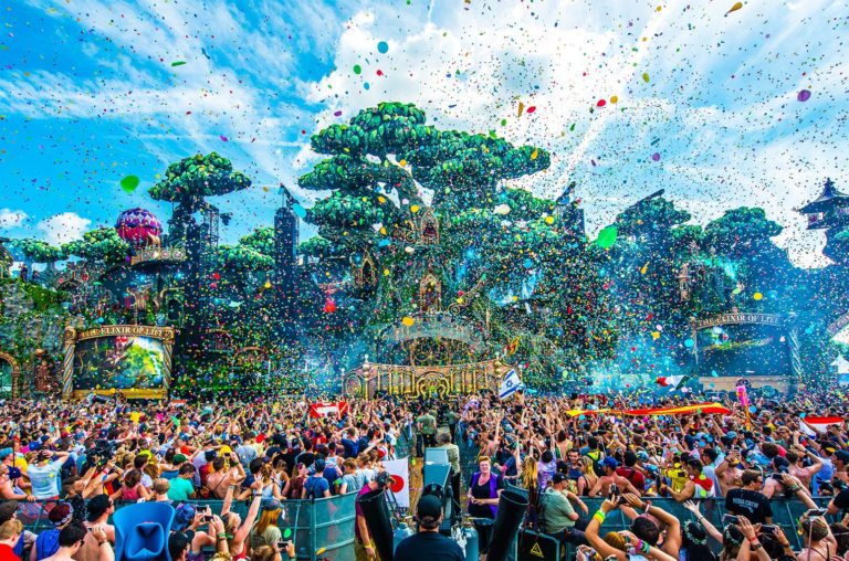 Tomorrowland 2021 considers a three weekend festival